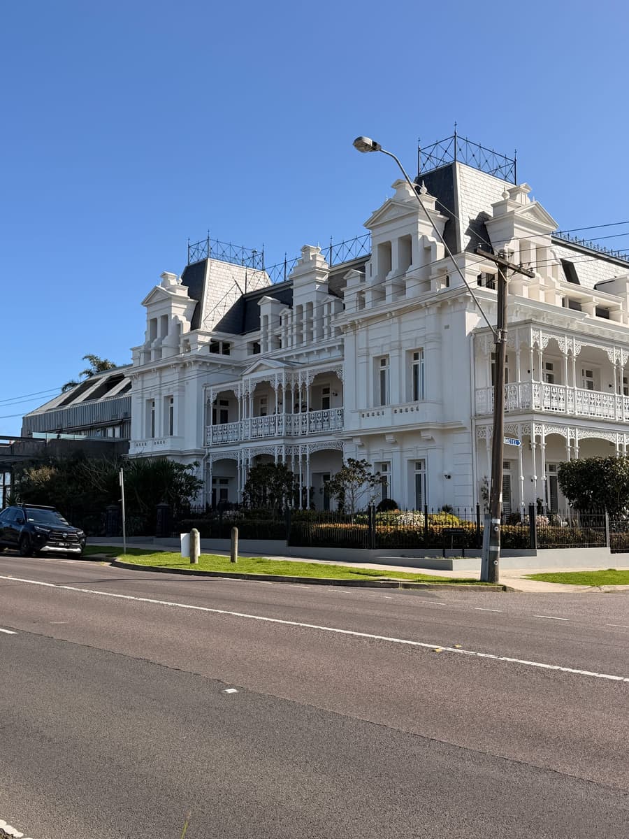The Beaumaris Hotel from the roadside